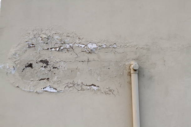 How To Find A Water Leak Inside Wall Restoration 1 - Water Damage Paint Bubbles On Wall From Moisture